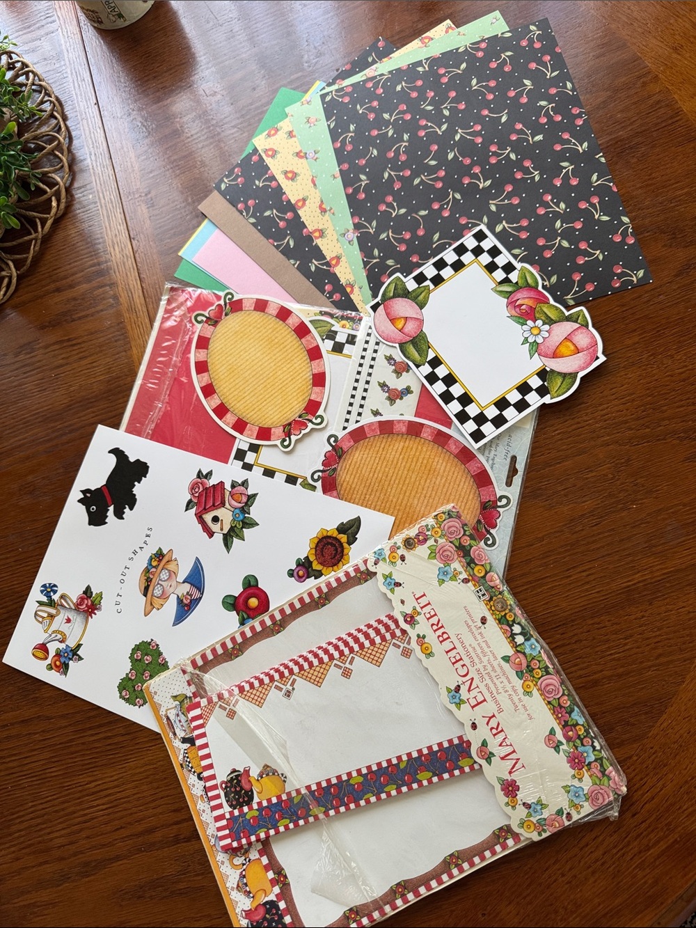 Mary Engelbreit Scrapbooking Papers, Stationery, Cards & Stickers Bundle Lot